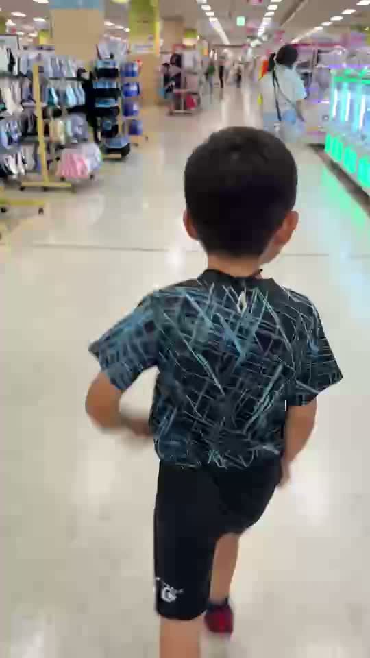 自分のお金でゲームを買えた場面